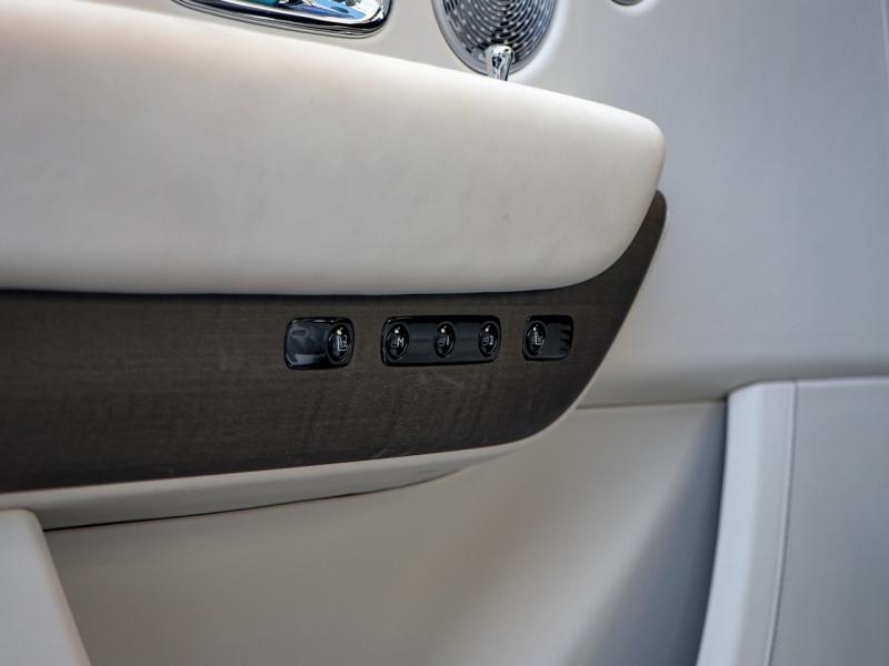 Image ROLLS-ROYCE Cullinan V12 6.75 Bi-Turbo 571ch