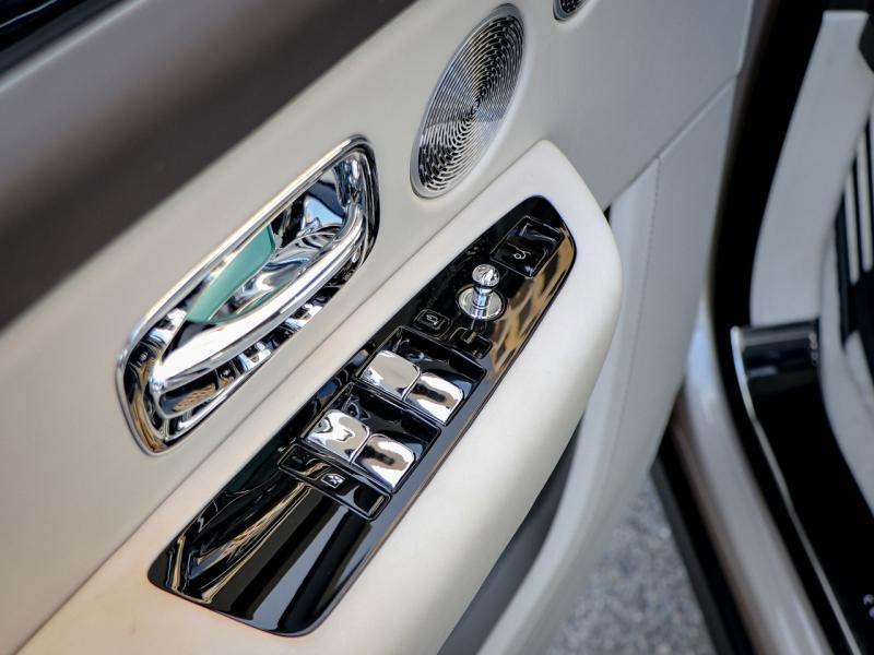 Image ROLLS-ROYCE Cullinan V12 6.75 Bi-Turbo 571ch