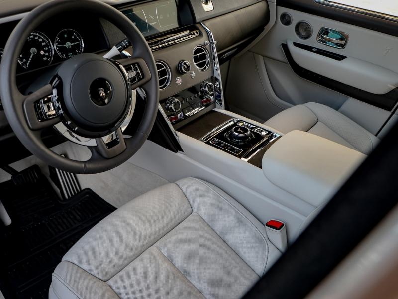 Image ROLLS-ROYCE Cullinan V12 6.75 Bi-Turbo 571ch