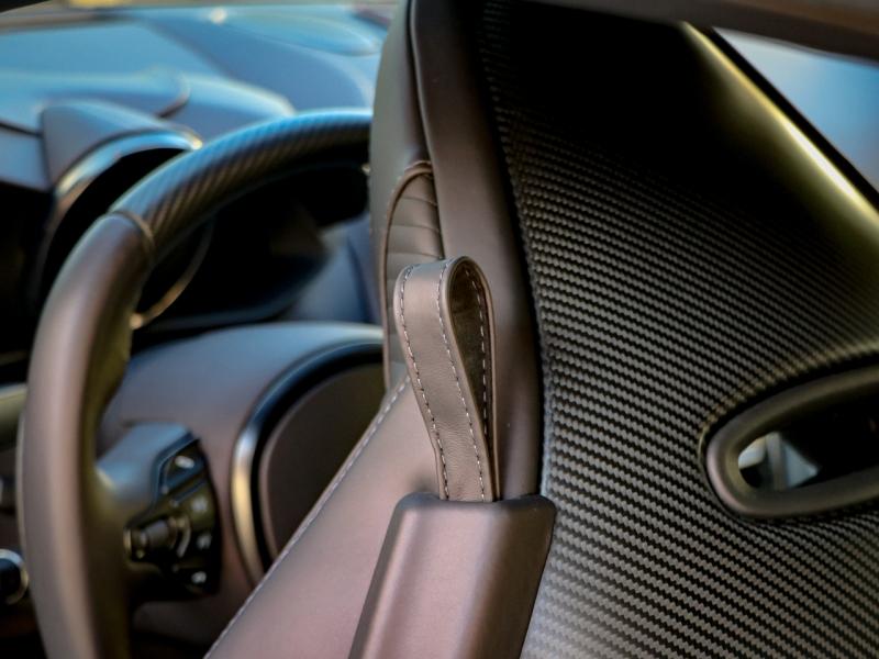 Image ASTON MARTIN DBS COUPÉ Superleggera Ultimate 1 of 199