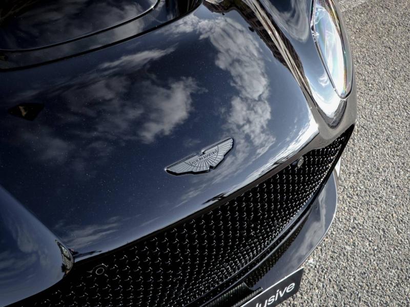 Image ASTON MARTIN DBS Coupé 770 Ultimate