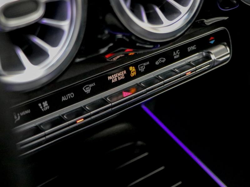 Image MERCEDES-BENZ GLB 250 224ch AMG Line 4Matic 8G DCT