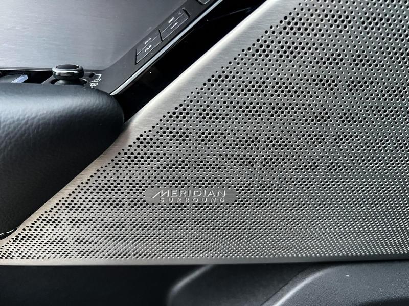 Image LAND-ROVER Range Rover Velar 2.0D 240ch R-Dynamic SE AWD BVA