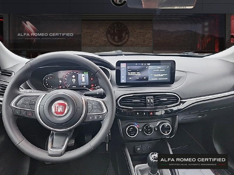 Image FIAT Tipo Cross SW 1.0 FireFly Turbo 100ch S/S (RED) MY22