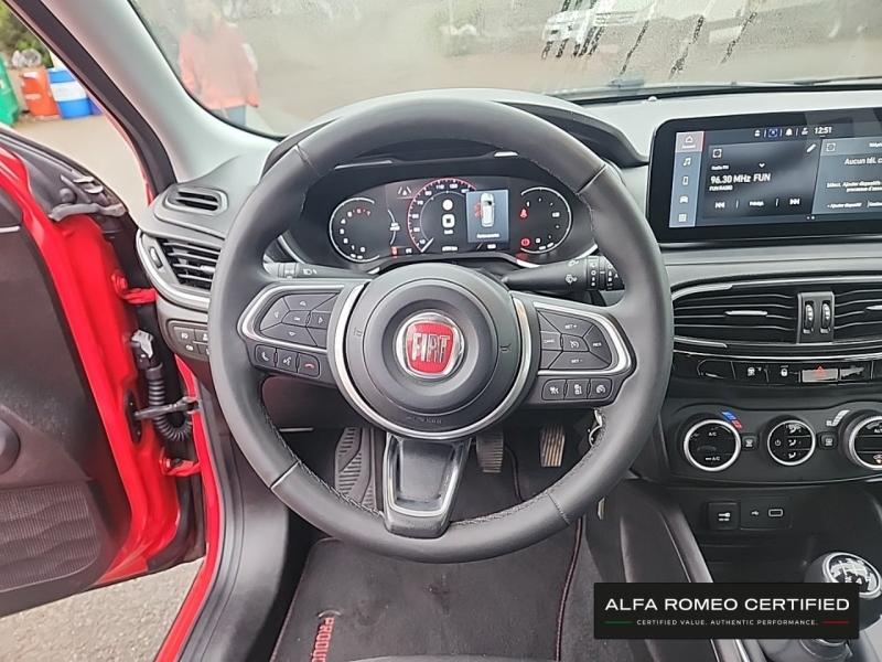 Image FIAT Tipo Cross SW 1.0 FireFly Turbo 100ch S/S (RED) MY22