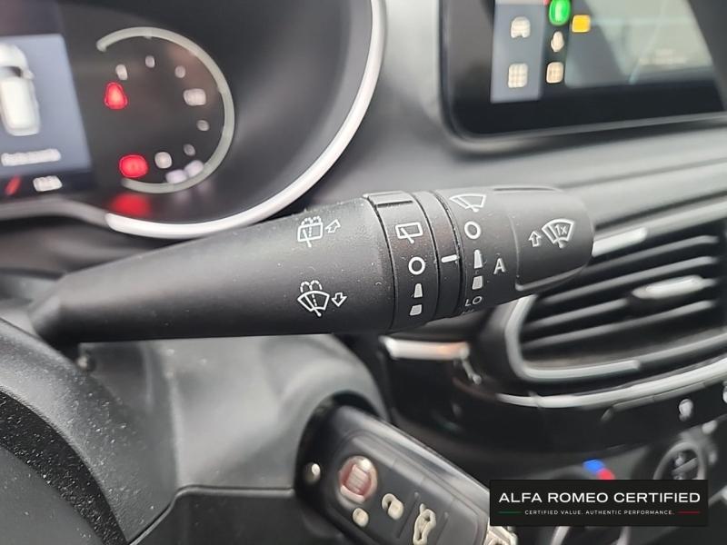 Image FIAT Tipo Cross SW 1.0 FireFly Turbo 100ch S/S (RED) MY22