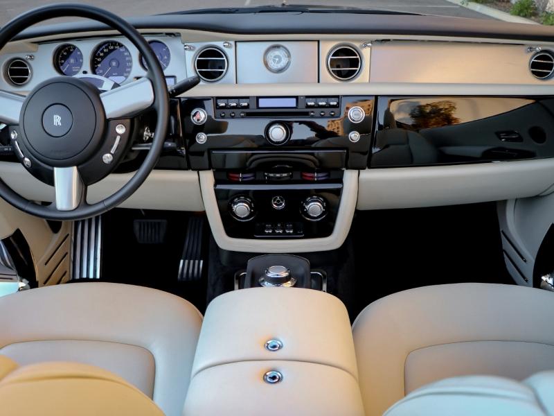 Image ROLLS-ROYCE Phantom Drophead V12 6.75 460ch