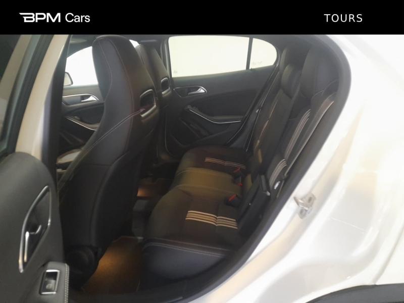 Image MERCEDES-BENZ GLA 220 d Fascination 4Matic 7G-DCT