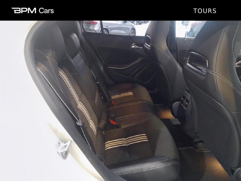 Image MERCEDES-BENZ GLA 220 d Fascination 4Matic 7G-DCT