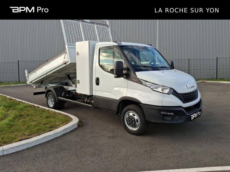 Photo IVECO Daily CCb 35C18H Empattement 4100 Tor Benne 3.30 et coffre JPM