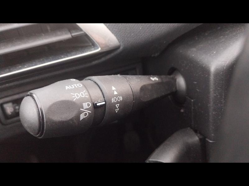 Image PEUGEOT 3008 1.6 BlueHDi 120ch Active Business S&S Basse Consommation