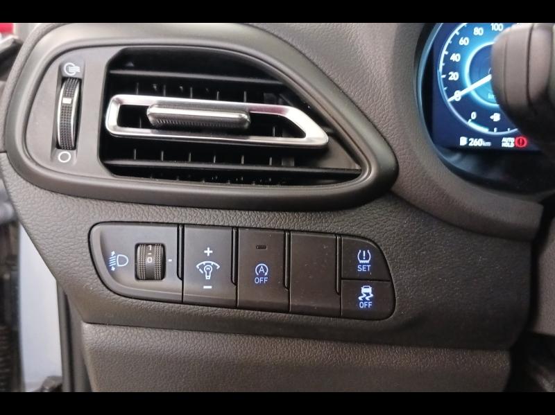 Image HYUNDAI i30 SW 1.0 T-GDi 120ch Hybrid 48V Creative DCT-7