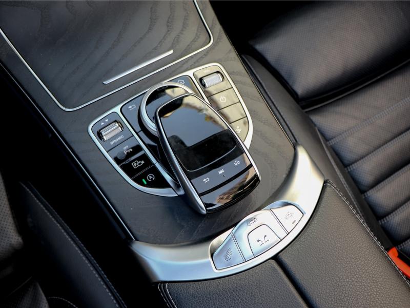 Image MERCEDES-BENZ Classe C Cabriolet 200 184ch AMG Line 9G Tronic