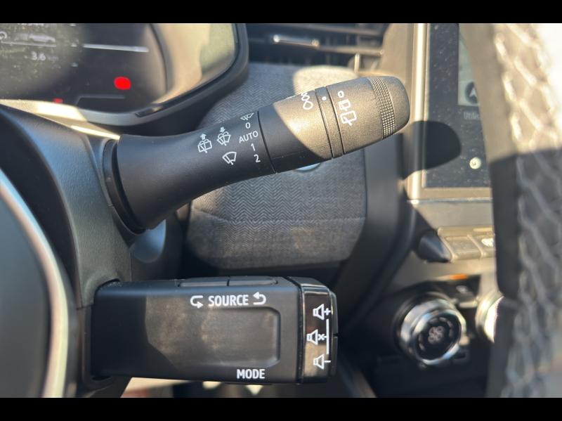 Image RENAULT Clio 1.0 TCe 90ch Techno - 24