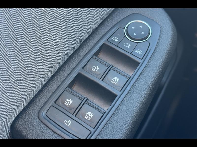 Image RENAULT Clio 1.0 TCe 90ch Techno - 24