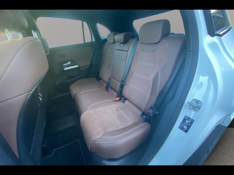 Image MERCEDES-BENZ GLA 200 d 150ch AMG Line 8G-DCT