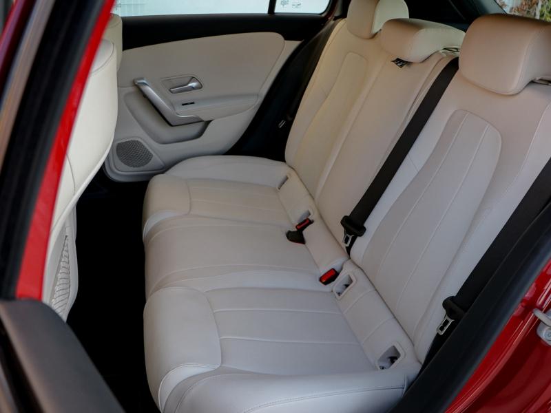 Image MERCEDES-BENZ Classe A 200 163ch Progressive Line 7G-DCT