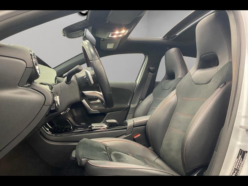 Image MERCEDES-BENZ Classe A 200 163ch AMG Line 7G-DCT 9cv