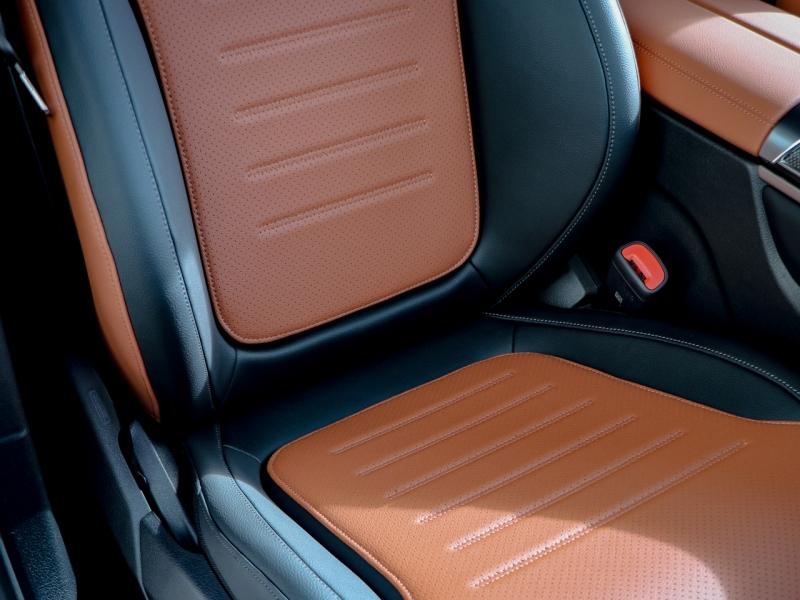 Image MERCEDES-BENZ GLC Coupé 300 d e Hybrid 197+136ch AMG Line + 4Matic 9G-Tronic