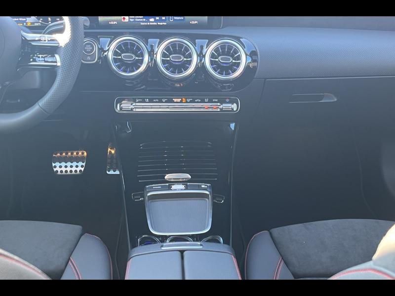 Image MERCEDES-BENZ Classe A 200 d 150ch AMG Line 8G-DCT