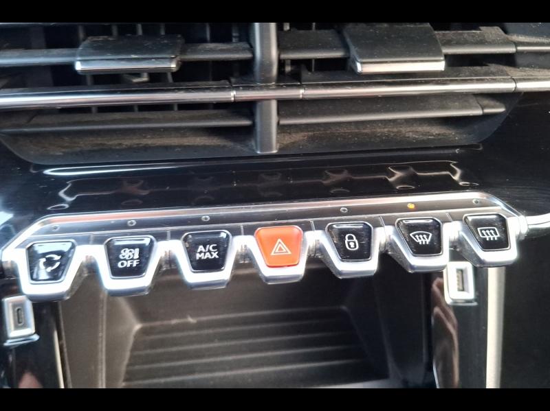 Image PEUGEOT 208 1.2 PureTech 100ch S&S Style