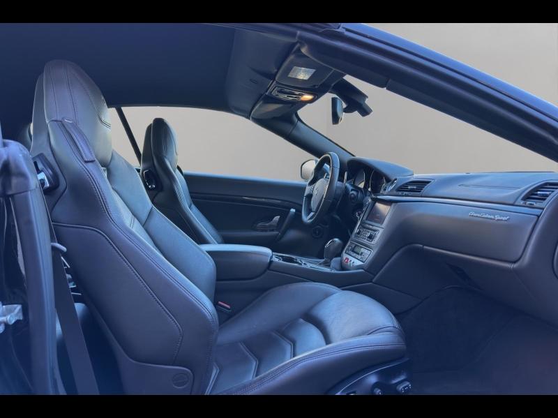 Image MASERATI GranCabrio 4.7 460ch Sport