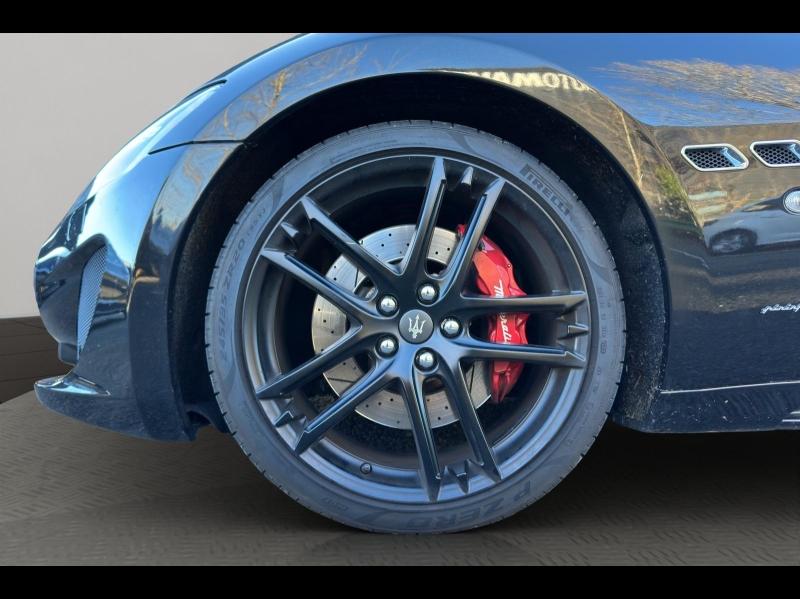 Image MASERATI GranCabrio 4.7 460ch Sport