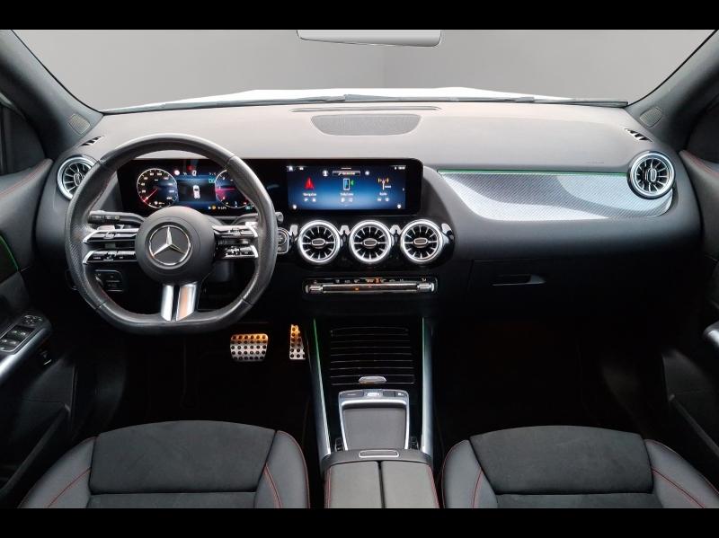 Image MERCEDES-BENZ GLA 200 d 150ch AMG Line 8G-DCT