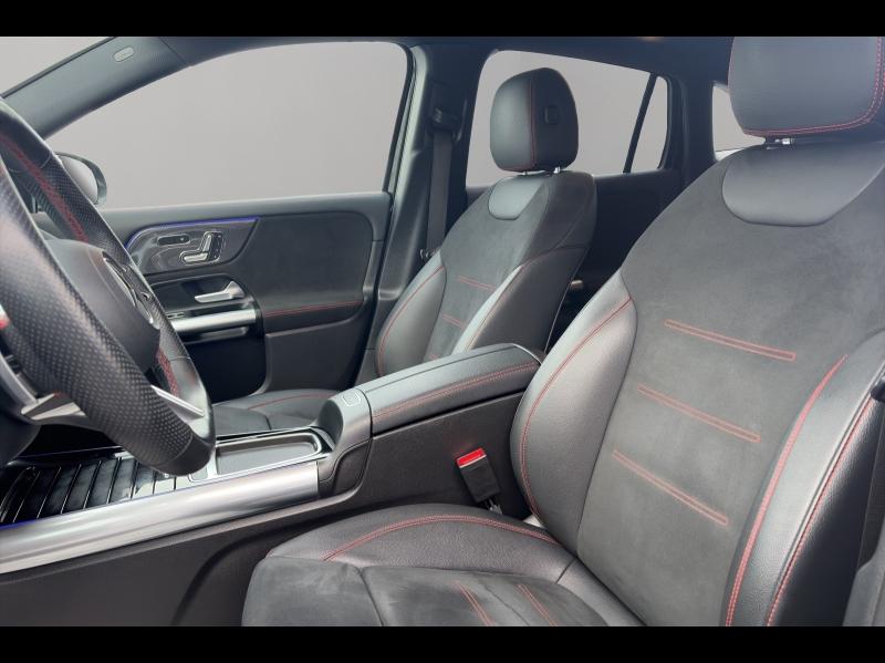 Image MERCEDES-BENZ GLA 250 e 218ch AMG Line 8G-DCT