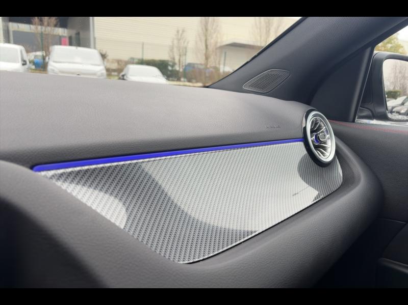 Image MERCEDES-BENZ GLA 250 e 218ch AMG Line 8G-DCT