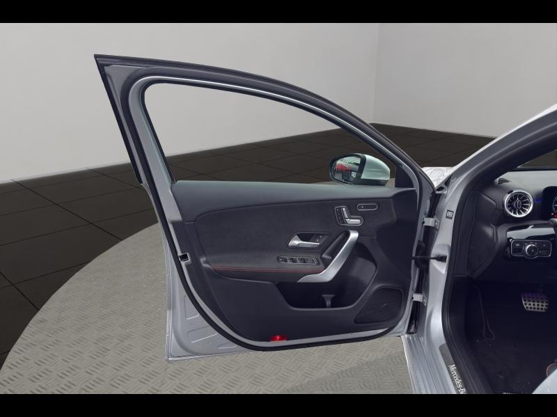 Image MERCEDES-BENZ Classe A 180d 116ch AMG Line 8G-DCT