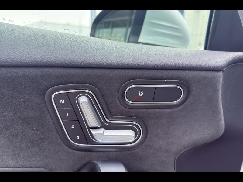 Image MERCEDES-BENZ Classe A 180d 116ch AMG Line 8G-DCT