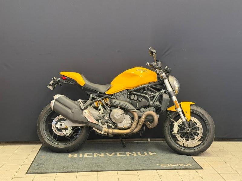 Photo DUCATI Monster Monster 821 YELLOW ABS à partir de 95?/mois