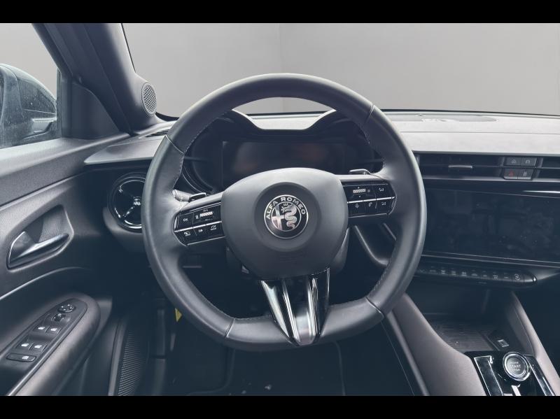 Image ALFA ROMEO Junior 1.2 Ibrida 136ch DCT6