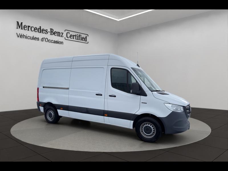 Image MERCEDES-BENZ Sprinter Fg 312 eSprinter 39 3T5 3 batteries