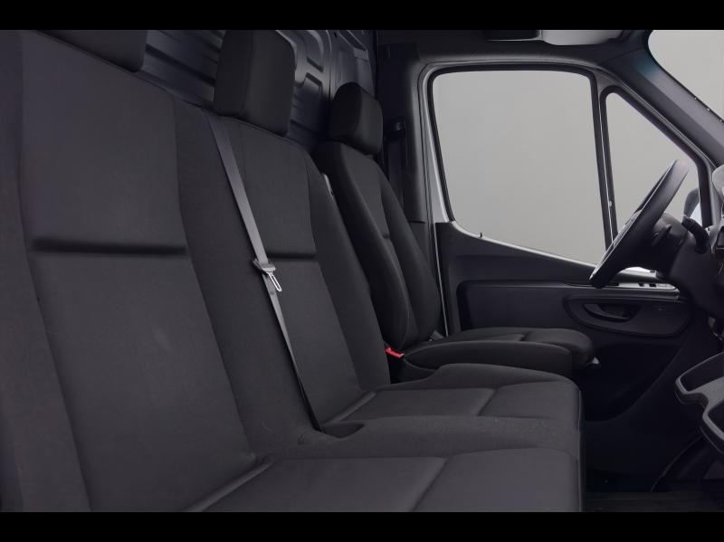 Image MERCEDES-BENZ Sprinter Fg 312 eSprinter 39 3T5 3 batteries