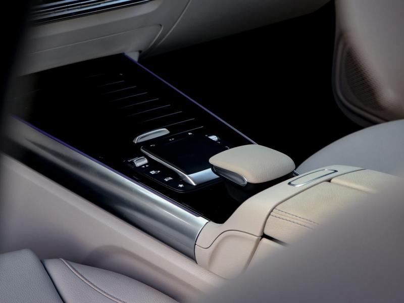 Image MERCEDES-BENZ GLA 250 e 160+102ch Progressive Line 8G-DCT