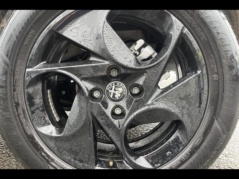 Image ALFA ROMEO Junior 1.2 Ibrida 136ch DCT6