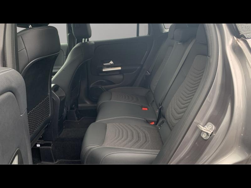 Image MERCEDES-BENZ GLA 200 d 150ch Progressive Line 8G-DCT