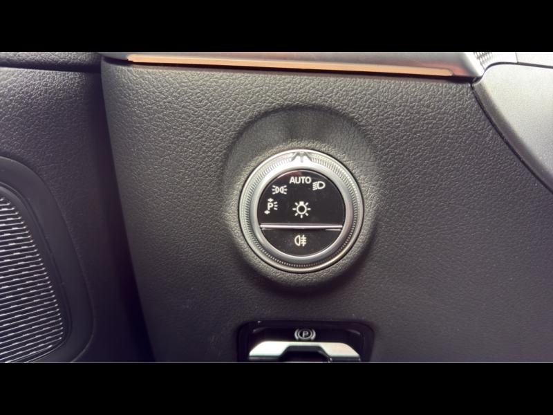 Image MERCEDES-BENZ Classe C Break 300 e Hybrid EQ 204+129ch AMG Line