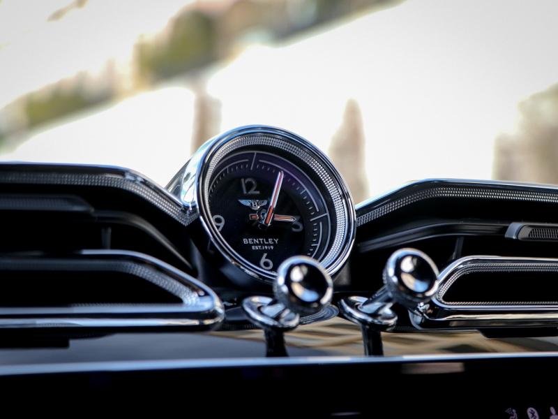 Image BENTLEY BENTAYGA V8 S 4.0 550ch