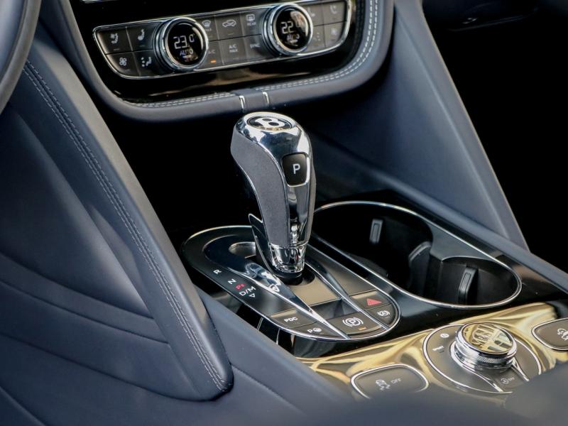 Image BENTLEY BENTAYGA V8 S 4.0 550ch