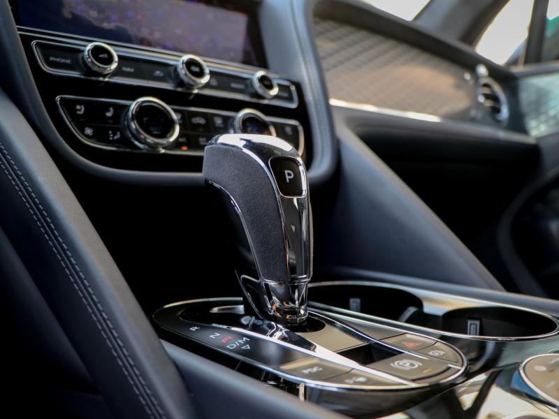 Image BENTLEY BENTAYGA V8 S 4.0 550ch