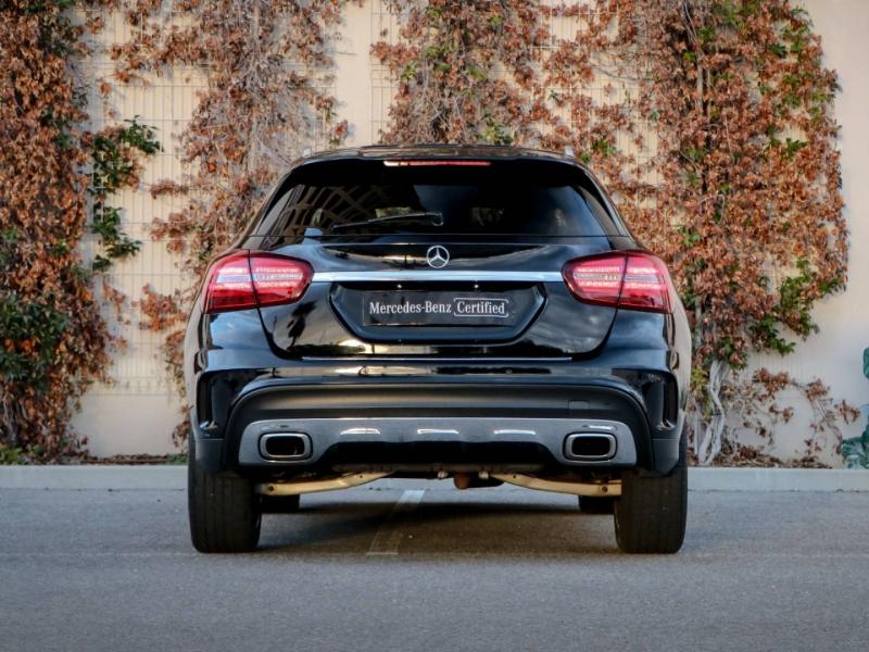 Image MERCEDES-BENZ GLA 200 d 136ch Business Executive Edition 7G-DCT Euro6c