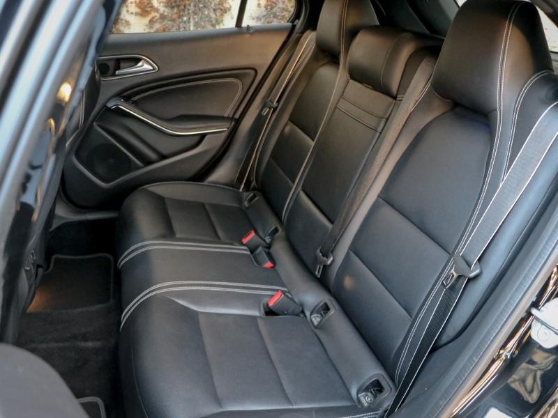 Image MERCEDES-BENZ GLA 200 d 136ch Business Executive Edition 7G-DCT Euro6c