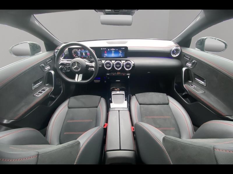 Image MERCEDES-BENZ CLA 200 d 150ch AMG Line 8G-DCT