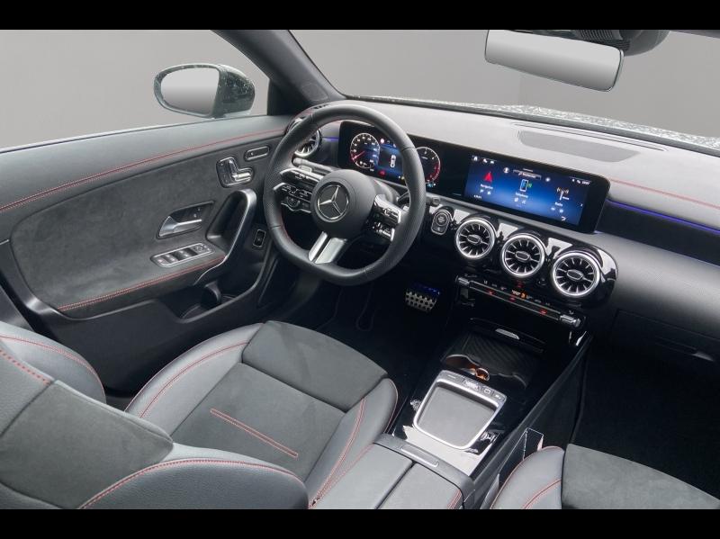 Image MERCEDES-BENZ CLA 200 d 150ch AMG Line 8G-DCT
