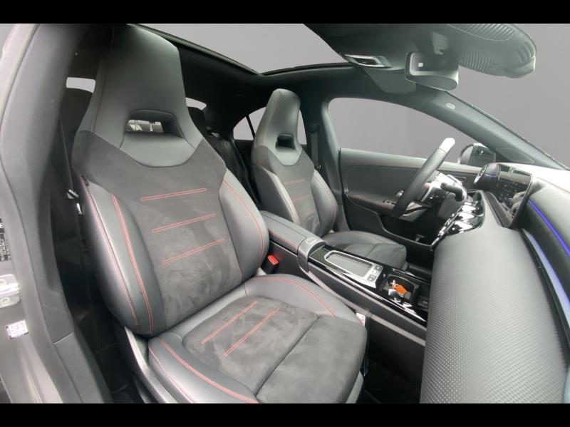 Image MERCEDES-BENZ CLA 200 d 150ch AMG Line 8G-DCT