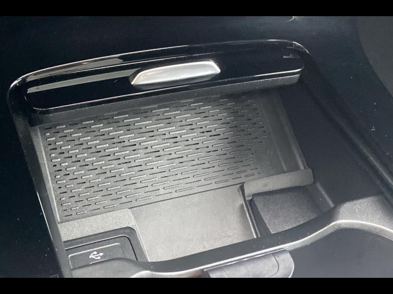 Image MERCEDES-BENZ CLA 200 d 150ch AMG Line 8G-DCT