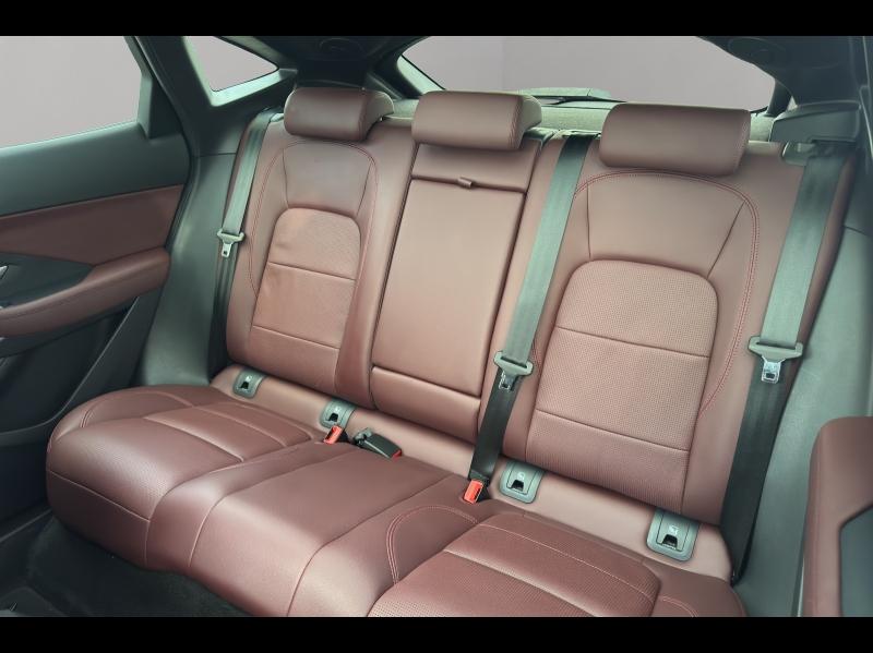 Image JAGUAR E-Pace P300e PHEV R-Dynamic Black BVA AWD